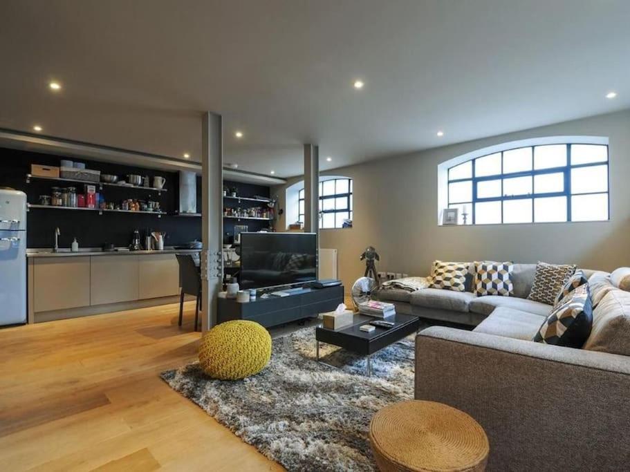 Manhattan Style Apartment In Fulham ロンドン エクステリア 写真