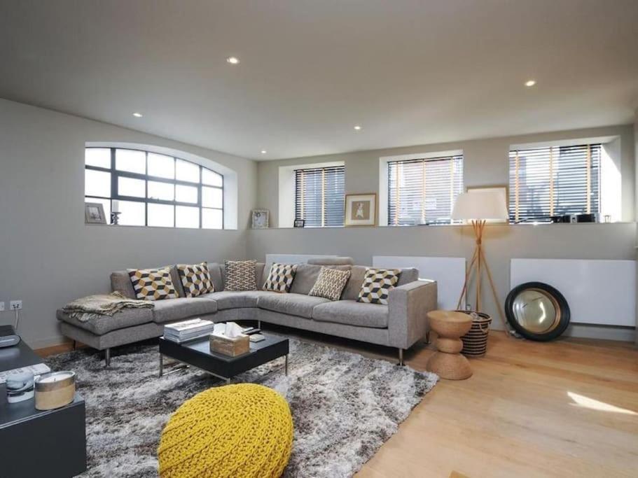 Manhattan Style Apartment In Fulham ロンドン エクステリア 写真