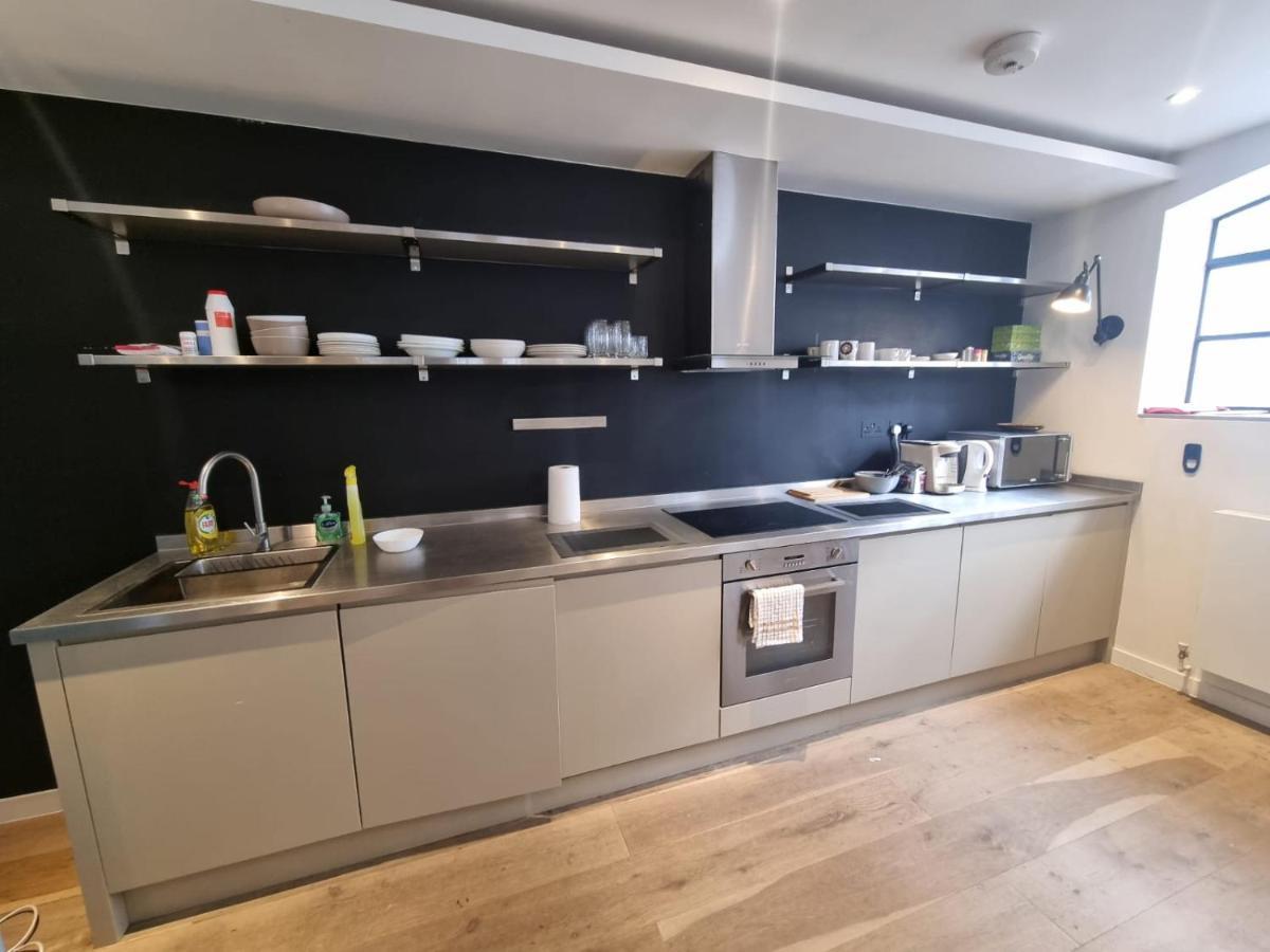 Manhattan Style Apartment In Fulham ロンドン エクステリア 写真