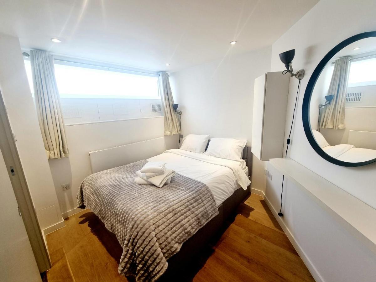 Manhattan Style Apartment In Fulham ロンドン エクステリア 写真